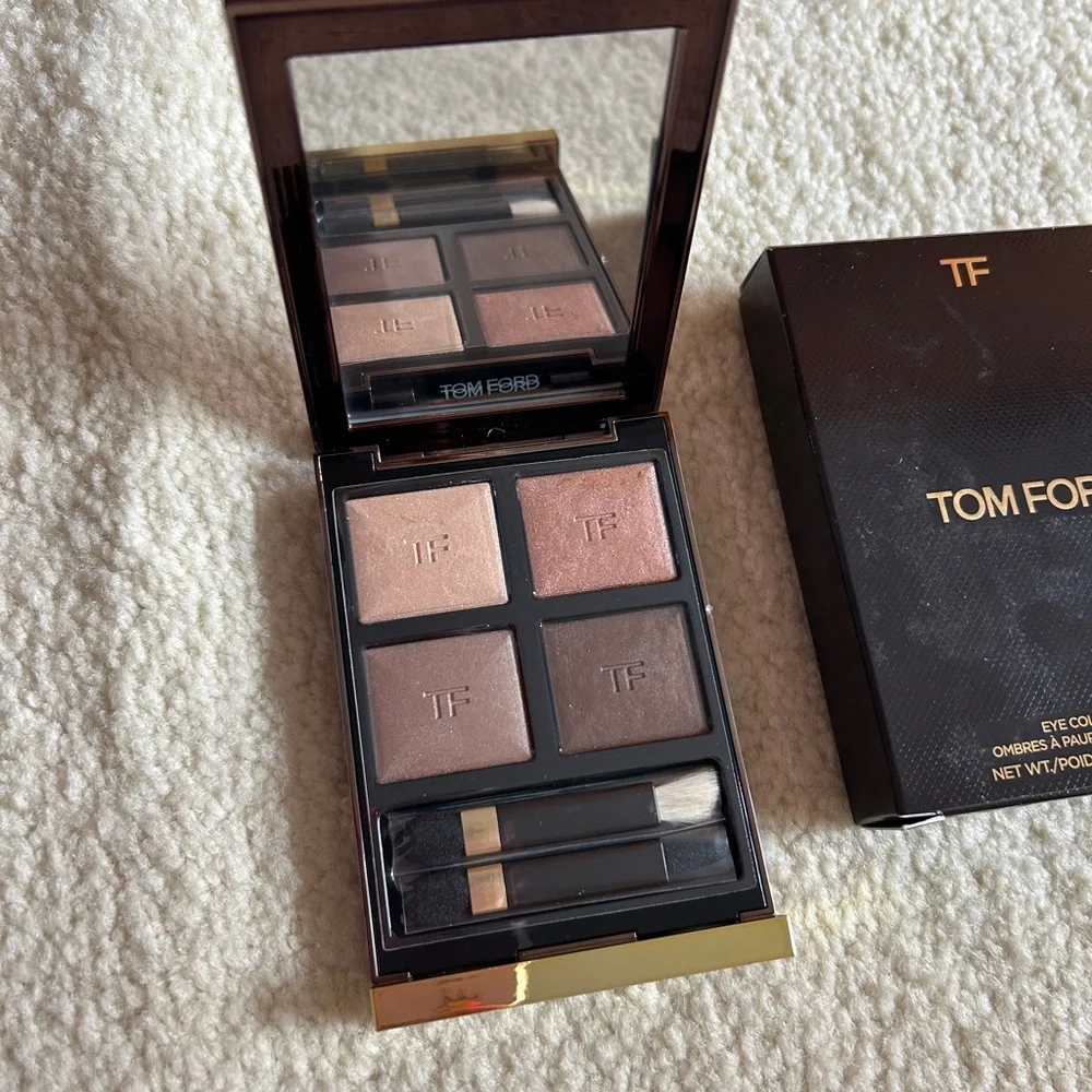 FINAL SALE Tom Ford Women Makeup Eye Color Quad - Nude Dip color - Picture 2 of 6